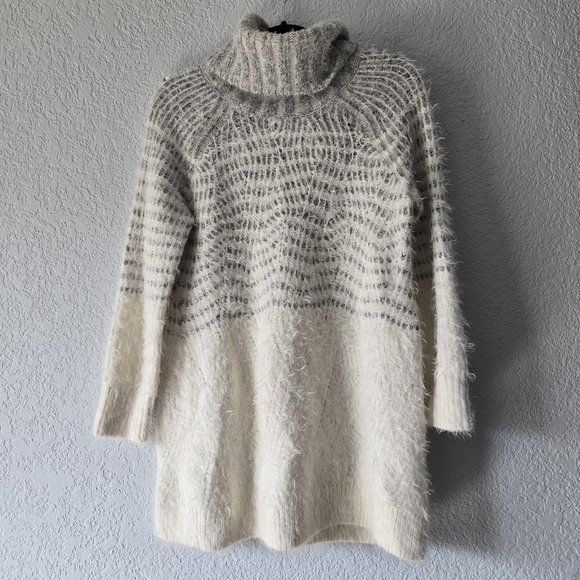 Anthropologie Sleeping On Snow M Eyelash Wool Ivory and Grey Striped Turtleneck - Picture 3 of 7